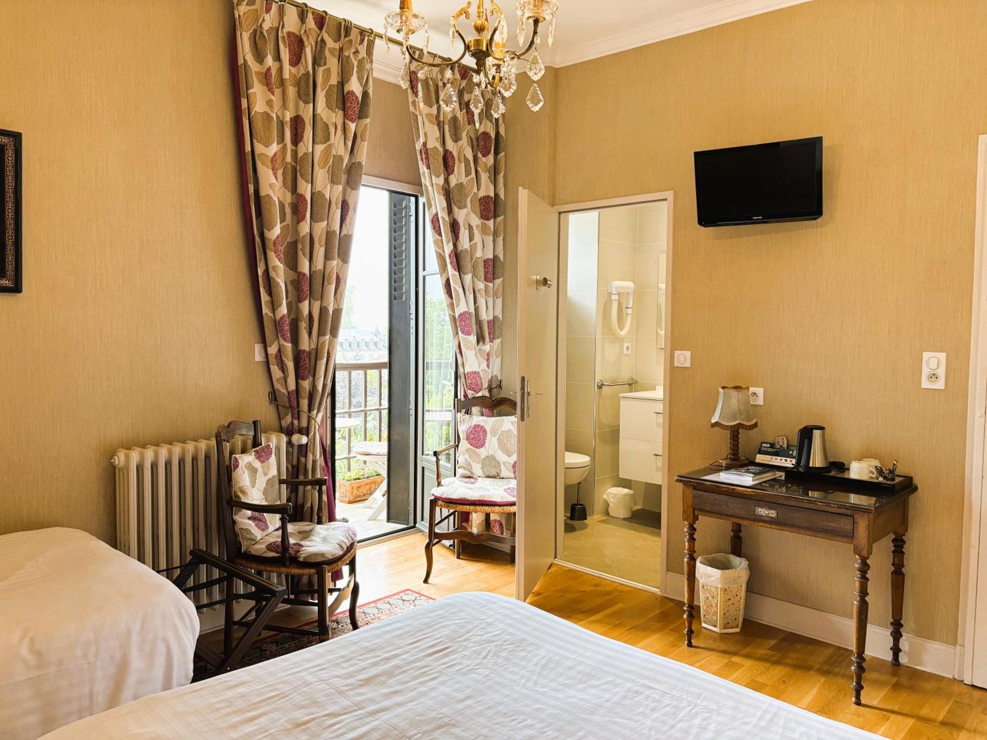 Logis Hotel Beau Site Argeles-Gazost Ngoại thất bức ảnh